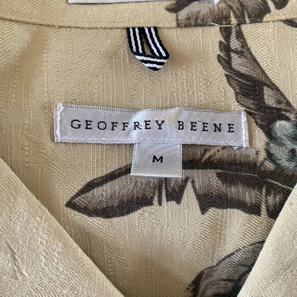 Geoffrey Beene Men's Tan Black Silk Blend Floral Hawaiian Shirt Size M - Picture 3 of 3